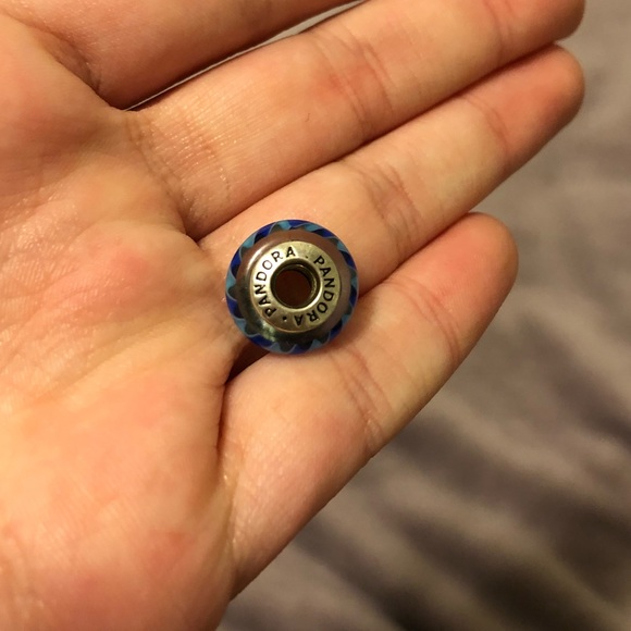 Pandora Murano Striped Charm - Picture 5 of 5